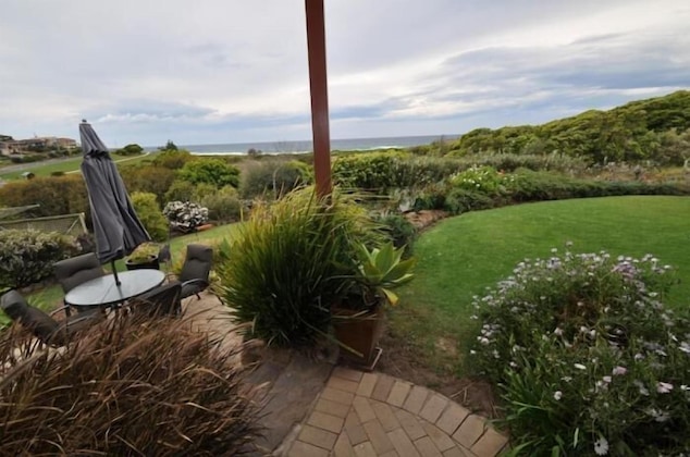 Gallery - Beachfront Apartments Narooma