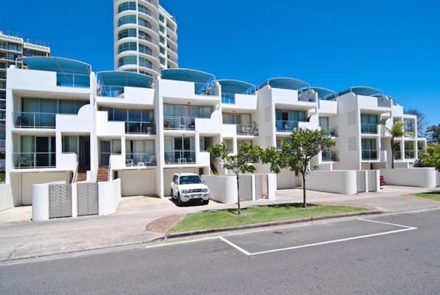 Gallery - Chateau Royale Beach Resort Maroochydore