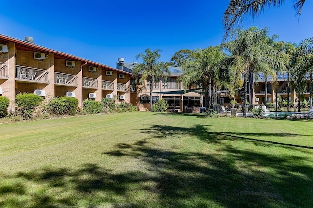 Gallery - Charbonnier Motor Inn