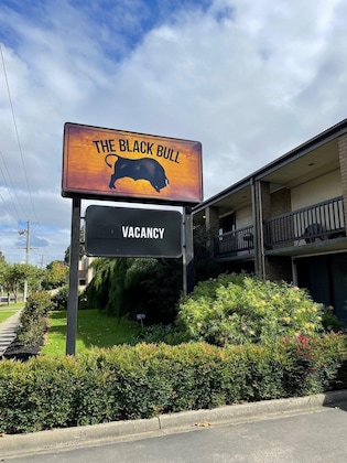 Gallery - The Black Bull Motel