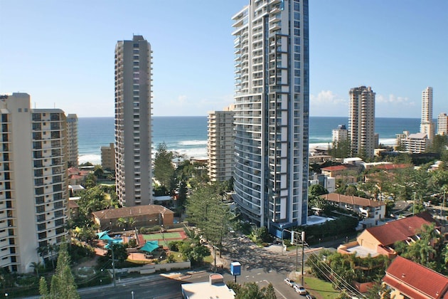 Gallery - Holiday Resort Apts In Surfers Paradise