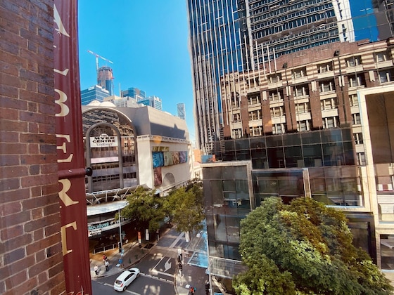 Gallery - Royal Albert Hotel