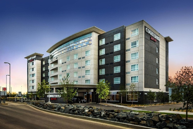 Gallery - Courtyard By Marriott Winnipeg Airport
