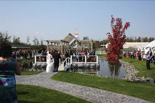 Gallery - Cedar Meadows Resort & Spa, An Ascend Collection Resort