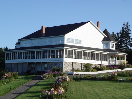 Gallery - The Inn At St. Peters
