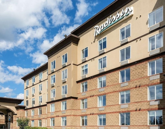 Gallery - Radisson Hotel & Suites Fort Mcmurray