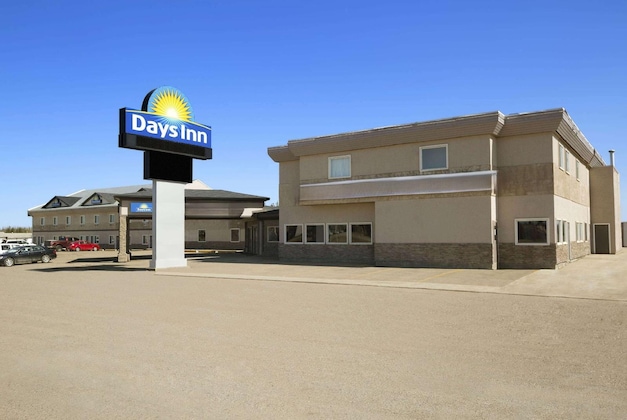 Gallery - Days Inn By Wyndham High Level