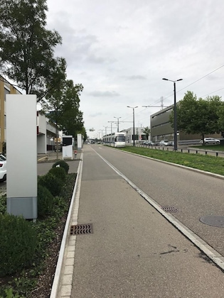 Gallery - Ibis Budget Zurich Airport