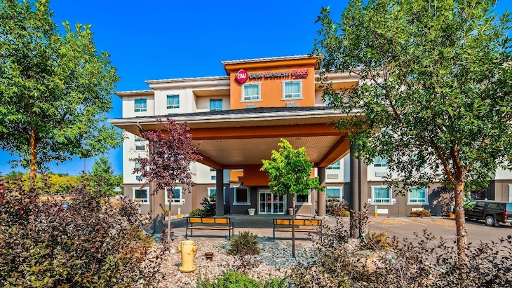 Gallery - Best Western Plus Estevan Inn & Suites
