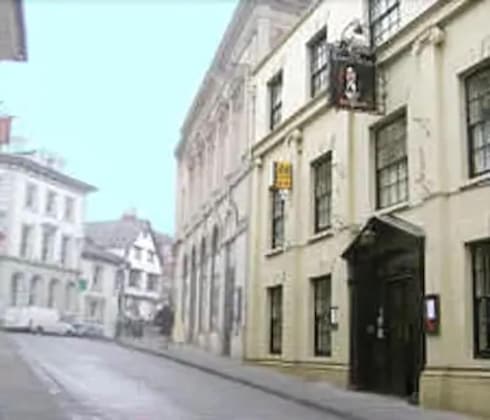 Gallery - The Kings Head Hotel
