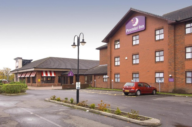 Gallery - Premier Inn Manchester (Prestwich)
