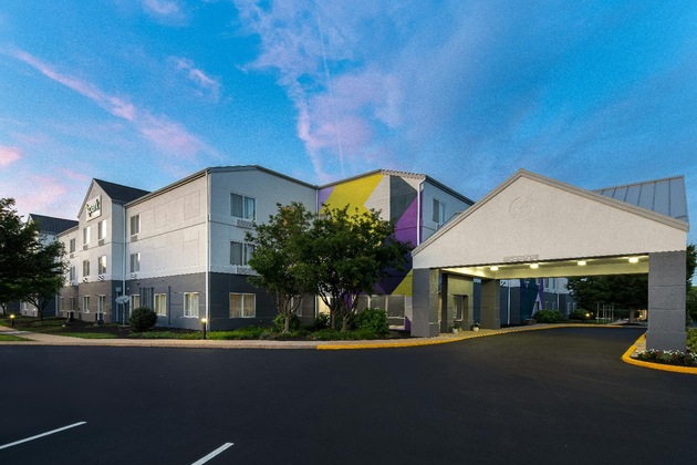 Gallery - Spark By Hilton Lancaster