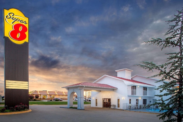 Gallery - Super 8 By Wyndham Springdale Ar