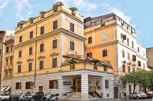 Gallery - Hotel Museum