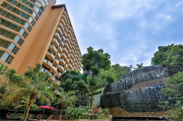 Gallery - Royal Garden Hotel
