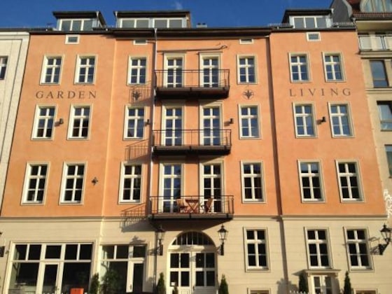 Gallery - Hotel & Boardinghouse Garden Living