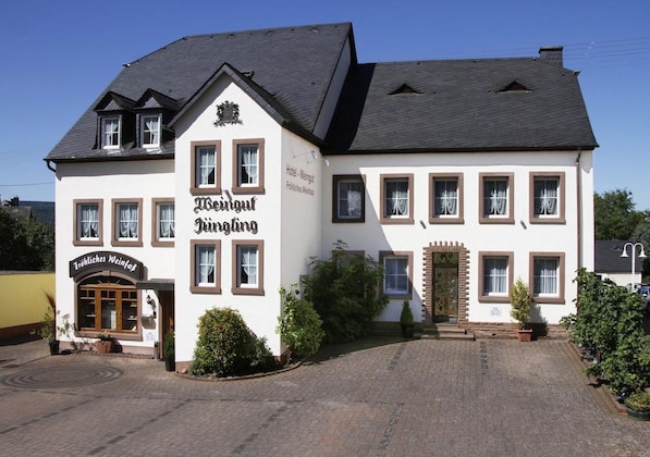 Gallery - Weingut Gästezimmer Fröhliches Weinfass