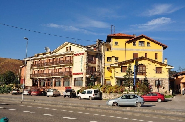 Gallery - Hostal Europa