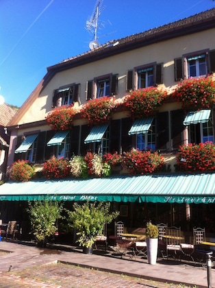 Gallery - Au Cheval Blanc Hôtel Et Restaurant