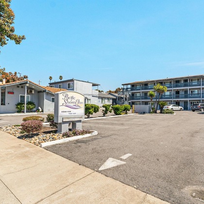 Gallery - Pacific Shores Inn