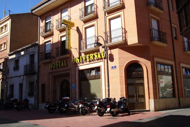 Gallery - Hostal Universal