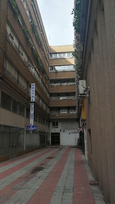 Gallery - Hostal La Embajada