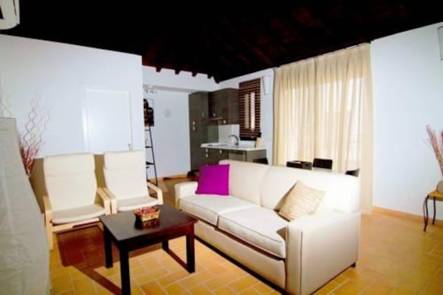 Gallery - Apartamentos Fariñas 11
