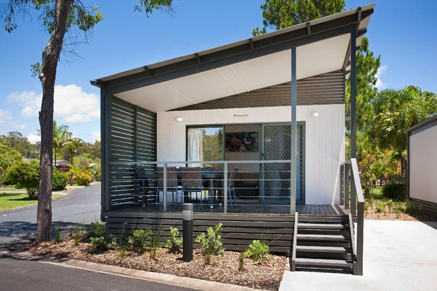 Gallery - Gateway Lifestyle Lorikeet