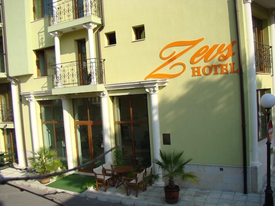 Gallery - Hotel Zeus