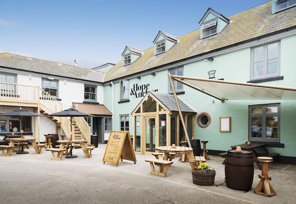 Gallery - Hope & Anchor