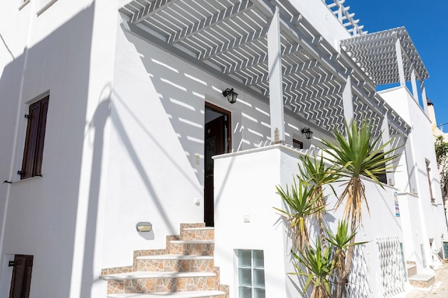 Gallery - Depis Place And Apartments