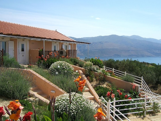 Gallery - Forestata Village