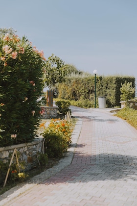 Gallery - Porto Valitsa