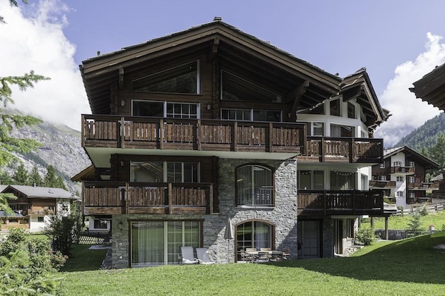 Gallery - Chalet Monte Cristo