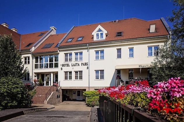 Gallery - Hotel Lajta Park