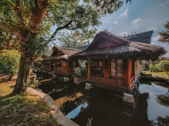 Gallery - Kampung Sumber Alam Garut Powered By Archipelago