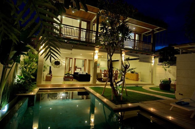 Gallery - Villa Lumut