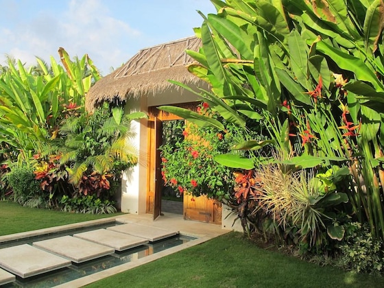 Gallery - Nyaman Villas