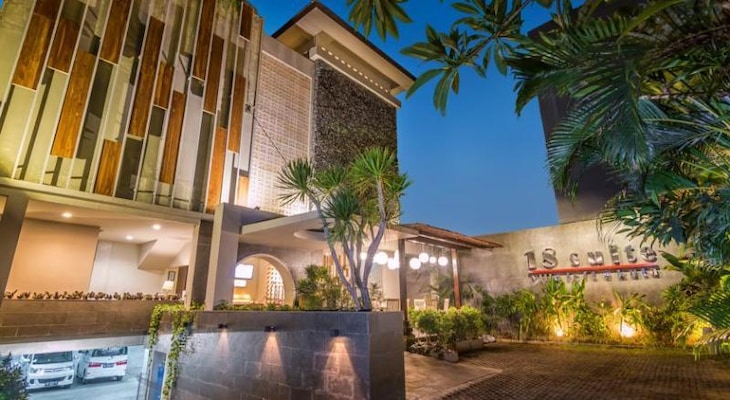 Gallery - 18 Suite Villa Loft By Amithya