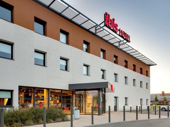 Gallery - Ibis Montceau Les Mines