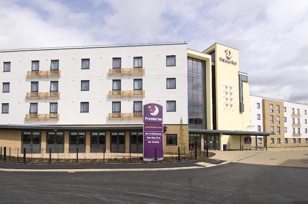 Gallery - Premier Inn Cambridge (A14