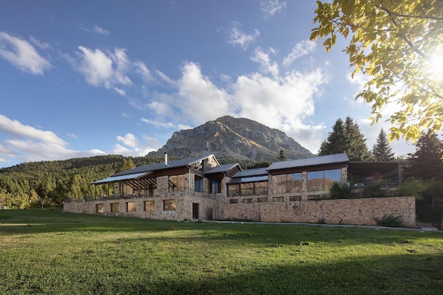 Gallery - Orizontes Tzoumerkon