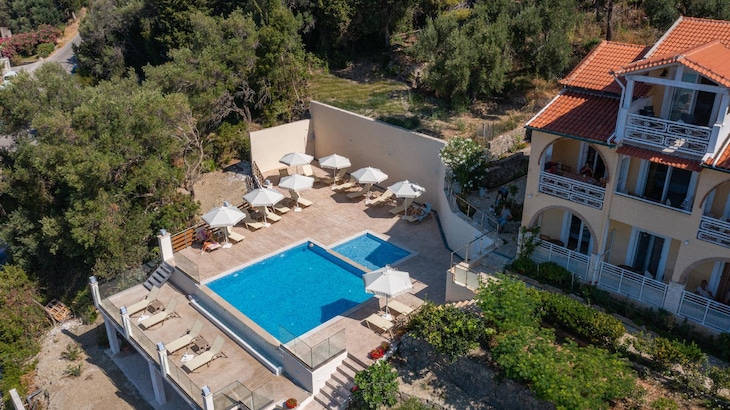Gallery - Mazis Apartments
