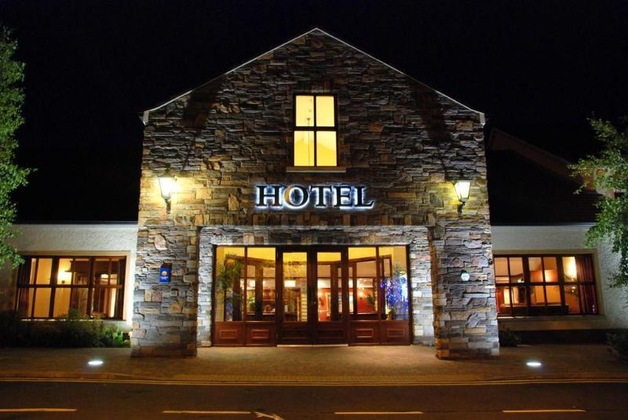 Gallery - Dunsilly Hotel