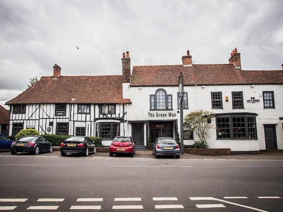 Gallery - The Green Man By Greene King Inns