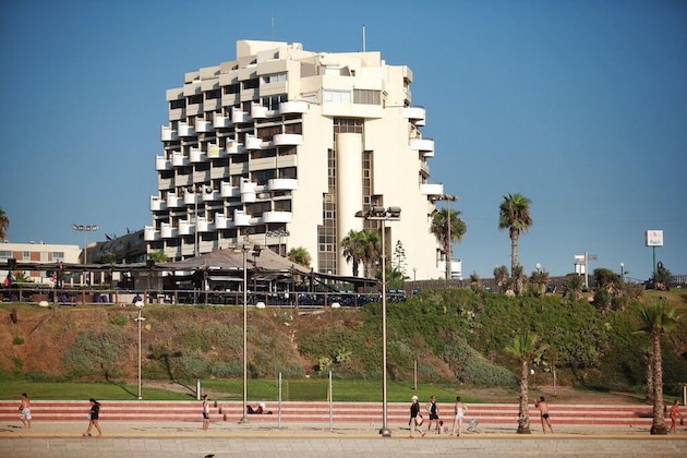 Gallery - Marine Heights Suites