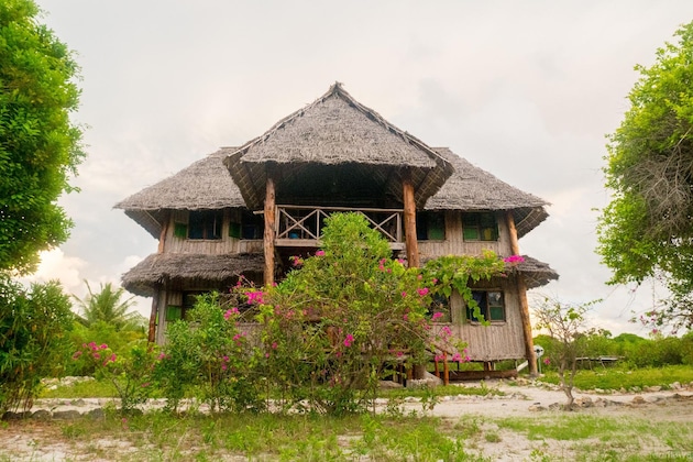 Gallery - Pemba Eco Lodge