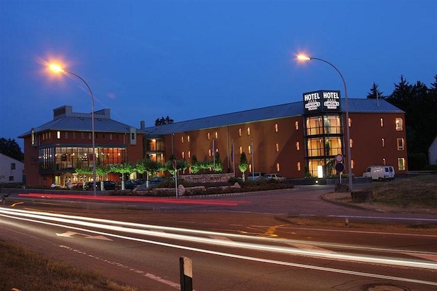Gallery - Hotel Simon's Plaza