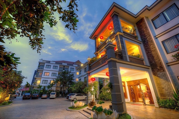 Gallery - Sokharoth Hotel