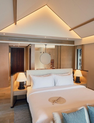Gallery - Lagen Island Resort